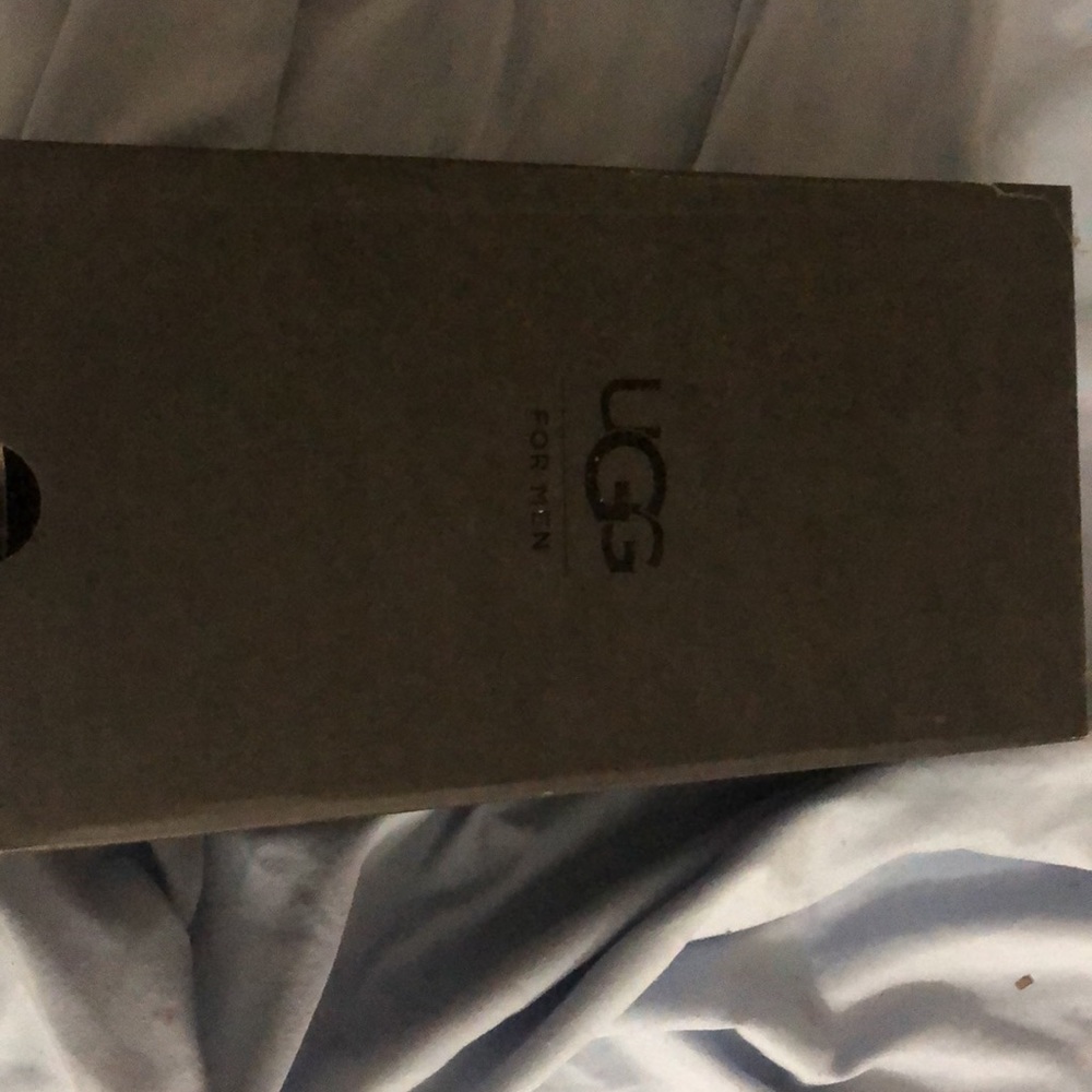 mens uggs - Picture 5 of 5